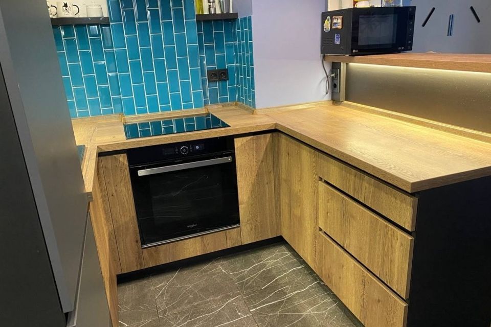 Сдаётся 1-комнатная квартира, 42 м²
