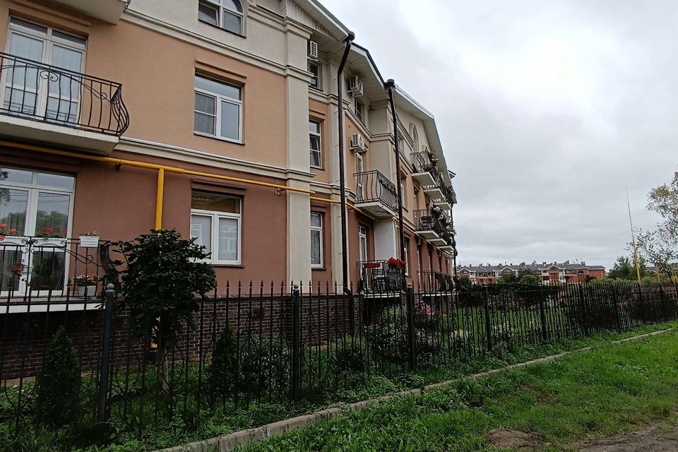 Продаётся 1-комнатная квартира, 55 м²