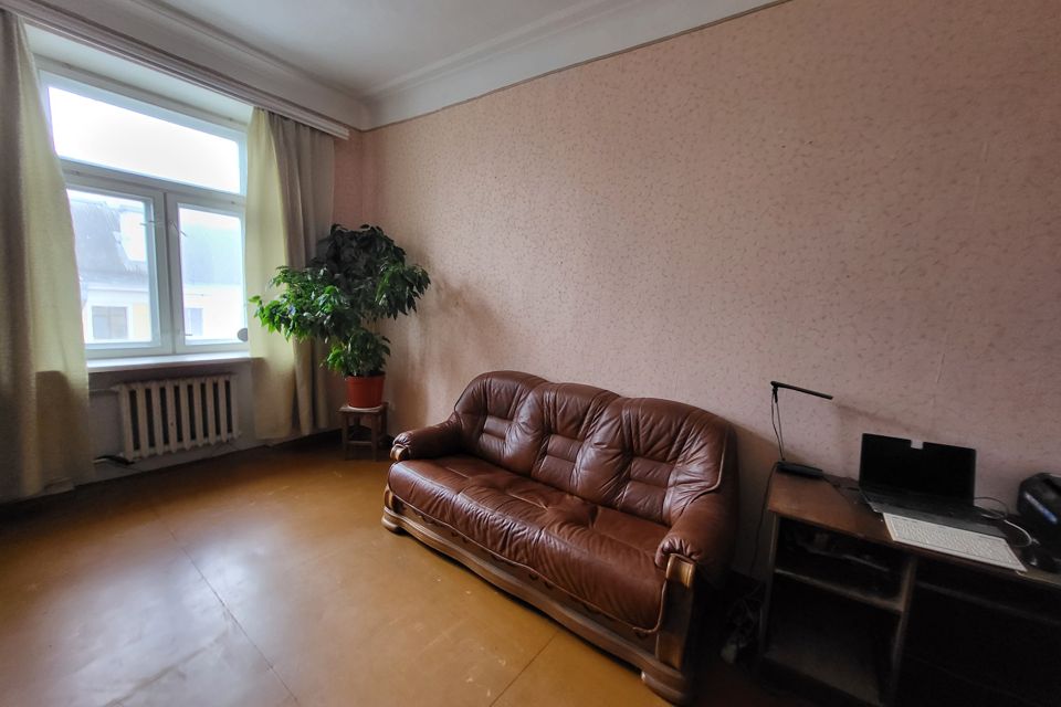 Продаётся 3-комнатная квартира, 89.1 м²