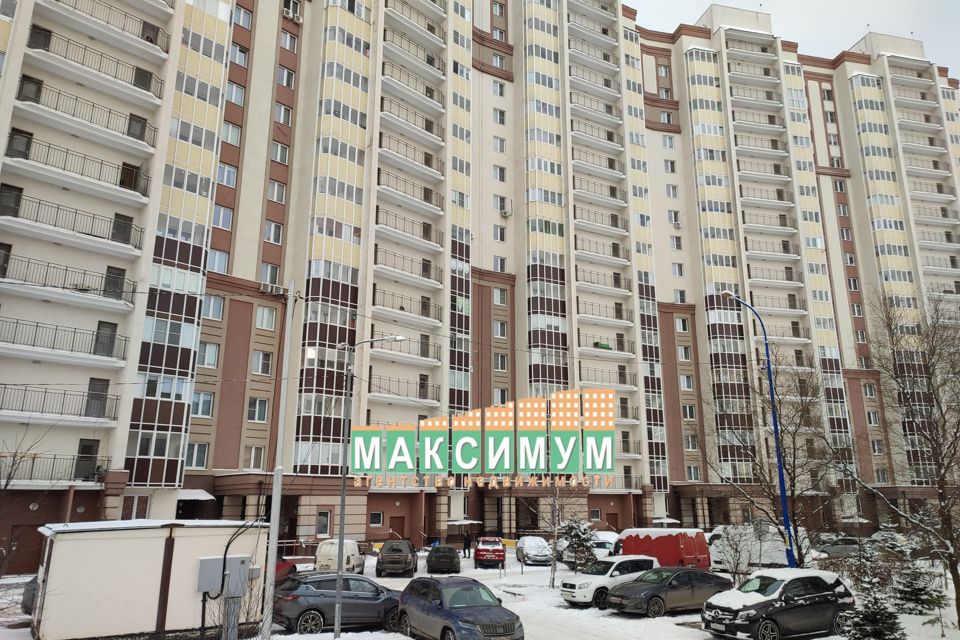 Продаётся 2-комнатная квартира, 51.7 м²