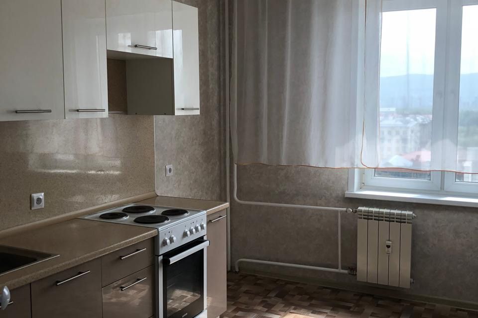 Сдаётся 1-комнатная квартира, 47 м²
