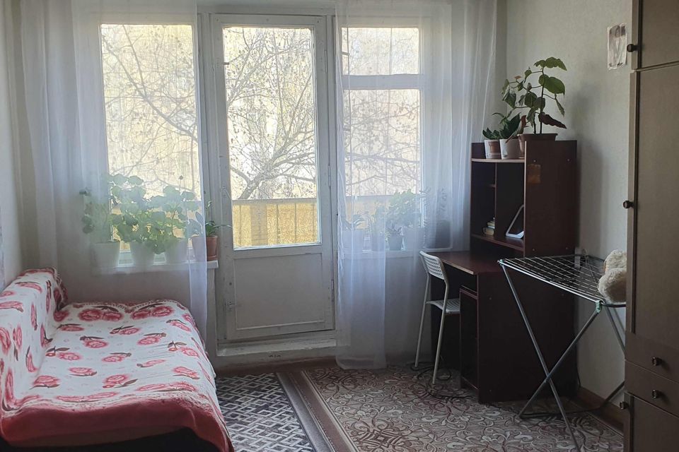 Продаётся 3-комнатная квартира, 58.6 м²