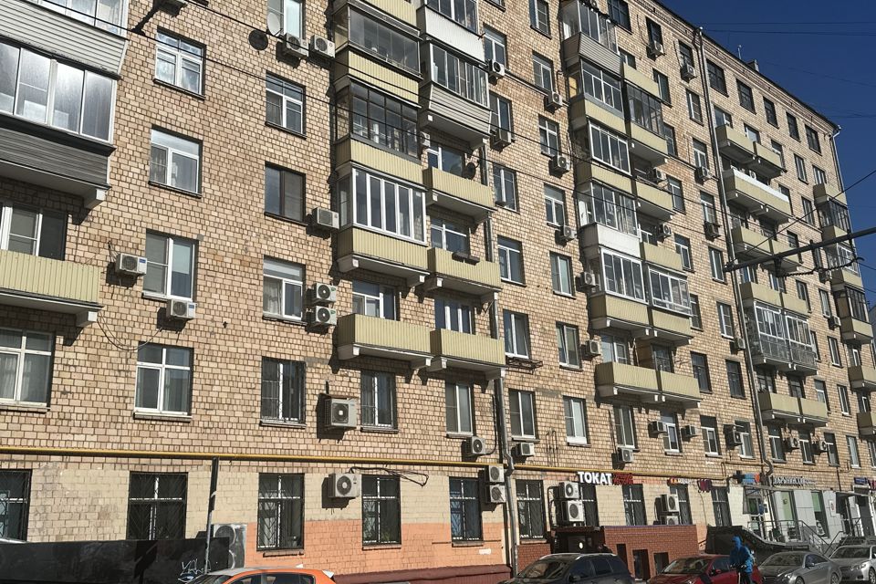 Продаётся 3-комнатная квартира, 57.1 м²