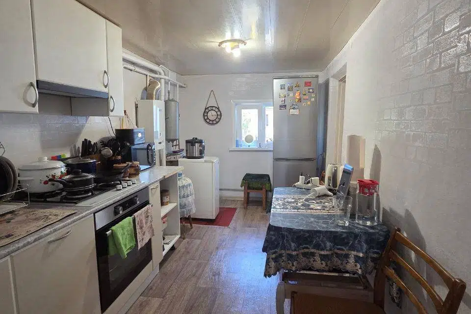 Продаётся 1-этажный дом, 525 м²
