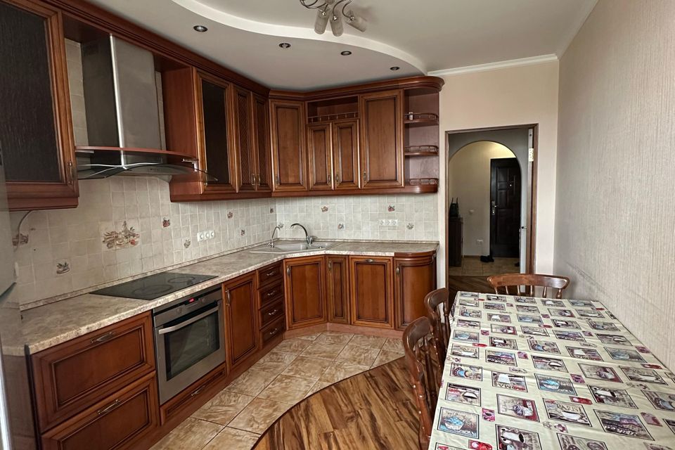 Продаётся 2-комнатная квартира, 64 м²