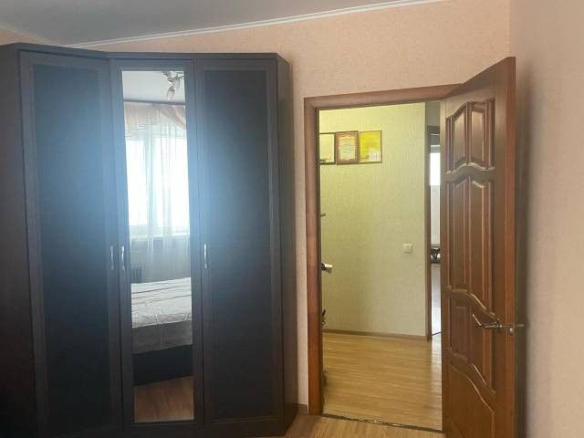 Продаётся 3-комнатная квартира, 58.3 м²