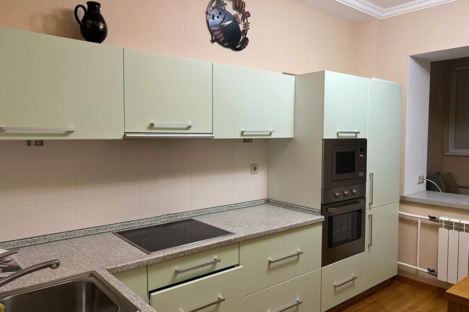 Сдаётся 1-комнатная квартира, 43 м²