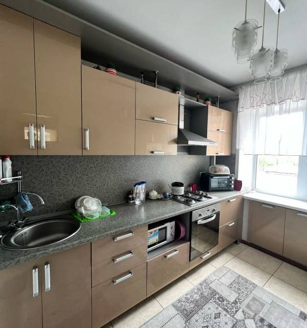 Продаётся 3-комнатная квартира, 63 м²
