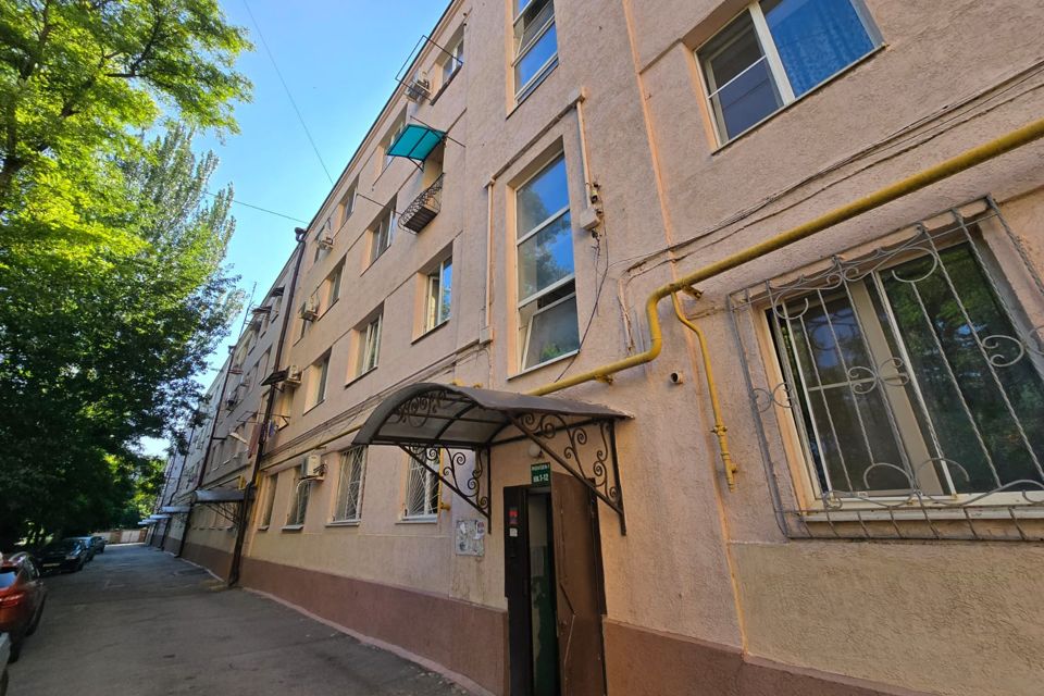Продаётся 2-комнатная квартира, 47.6 м²