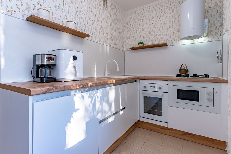 Продаётся 3-комнатная квартира, 62.8 м²