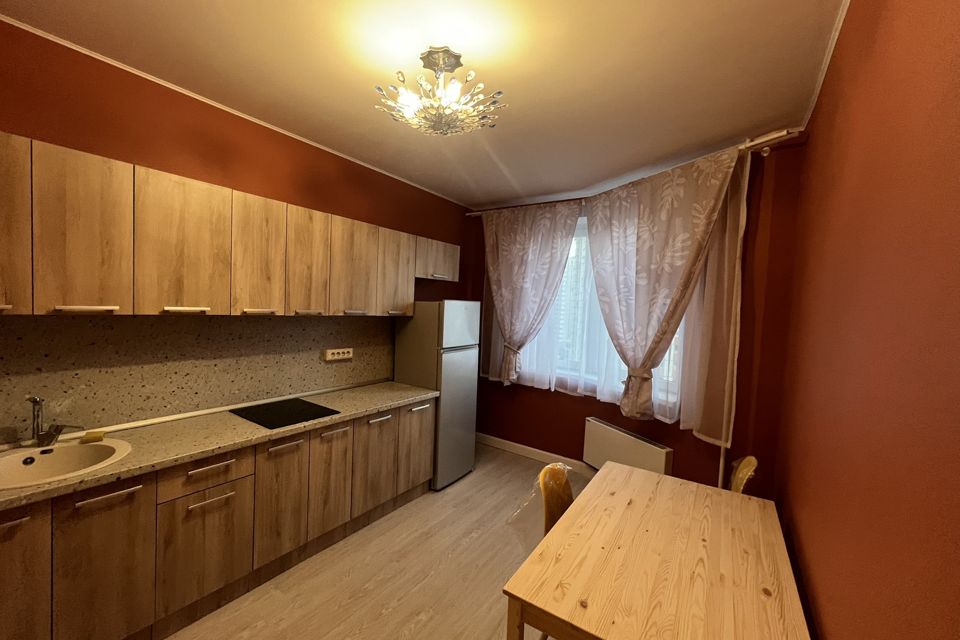 Сдаётся 1-комнатная квартира, 37.8 м²