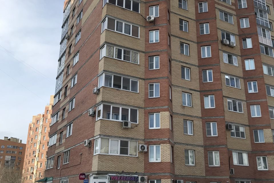 Продаётся 2-комнатная квартира, 61.3 м²