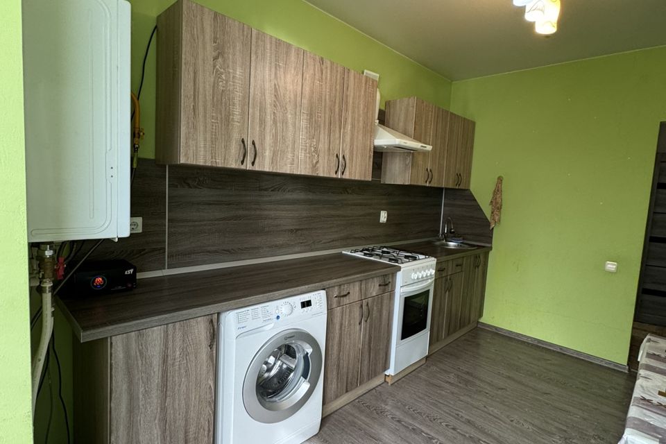 Сдаётся 1-комнатная квартира, 37 м²