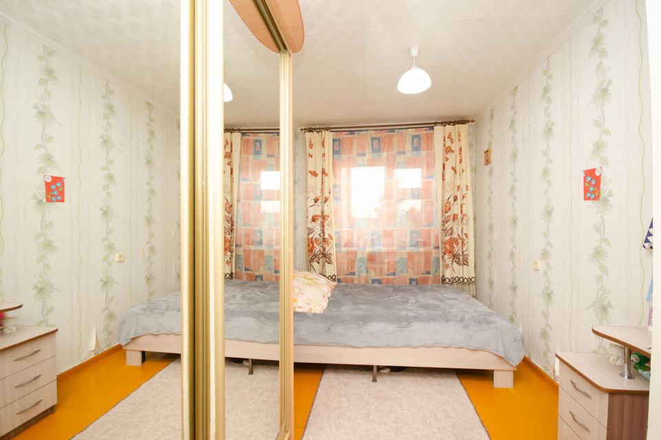 Продаётся 3-комнатная квартира, 50.6 м²