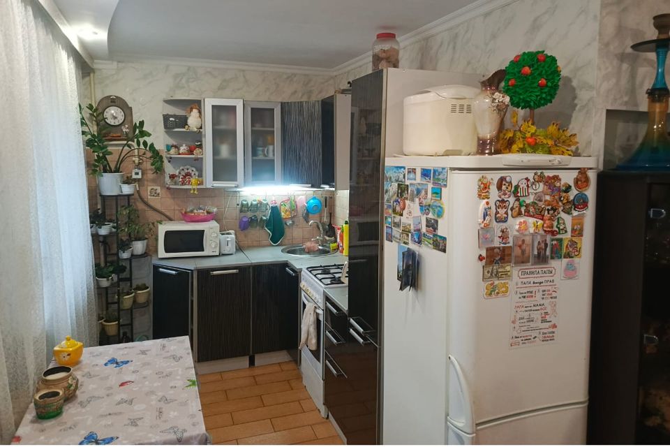 Продаётся 2-комнатная квартира, 56.9 м²