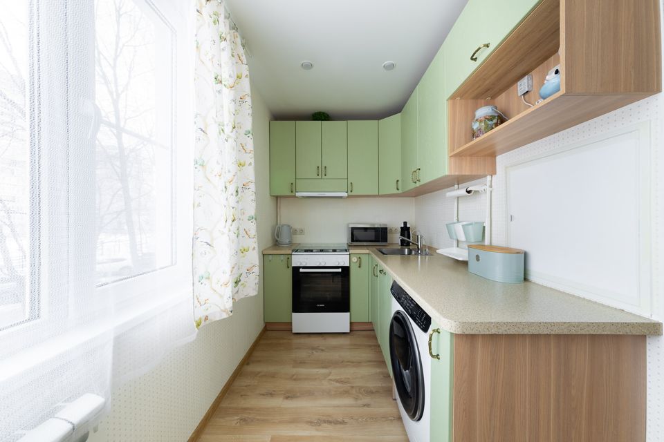 Продаётся 4-комнатная квартира, 77.4 м²
