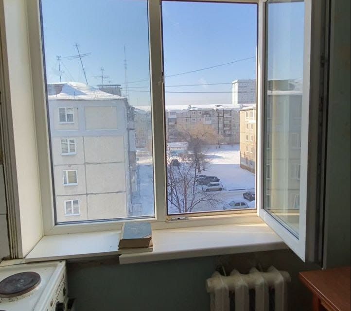 Продаётся 3-комнатная квартира, 61.9 м²