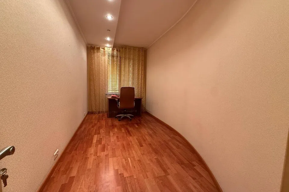 Продаётся 3-комнатная квартира, 88 м²
