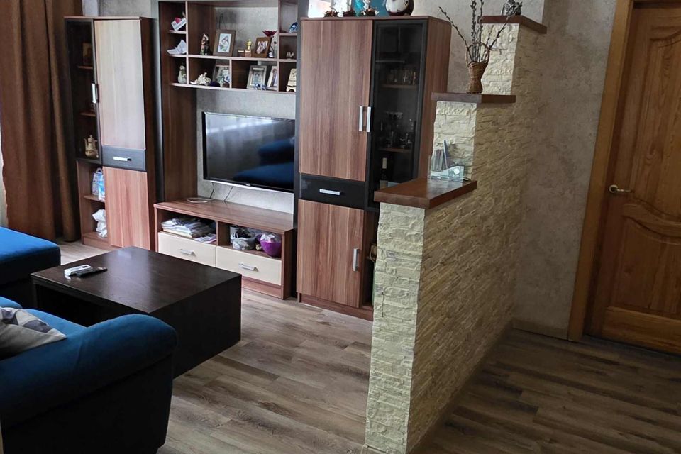 Продаётся 3-комнатная квартира, 54 м²