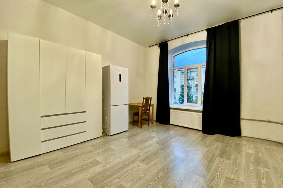 Продаётся комната в 5-комн. квартире, 20 м²