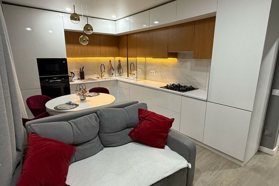 Продаётся 3-комнатная квартира, 53.2 м²