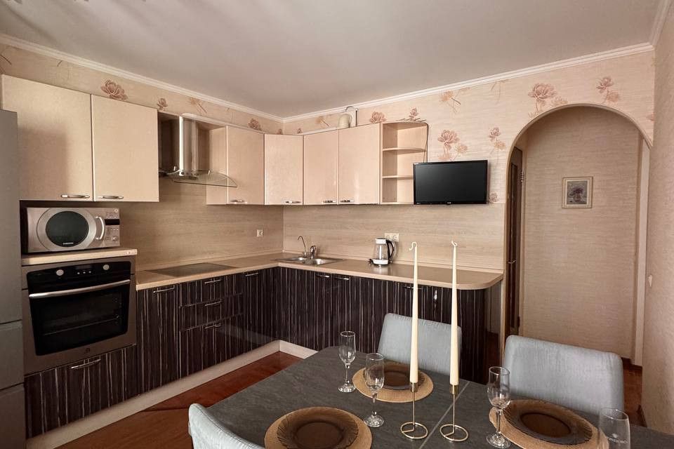 Продаётся 2-комнатная квартира, 58.7 м²