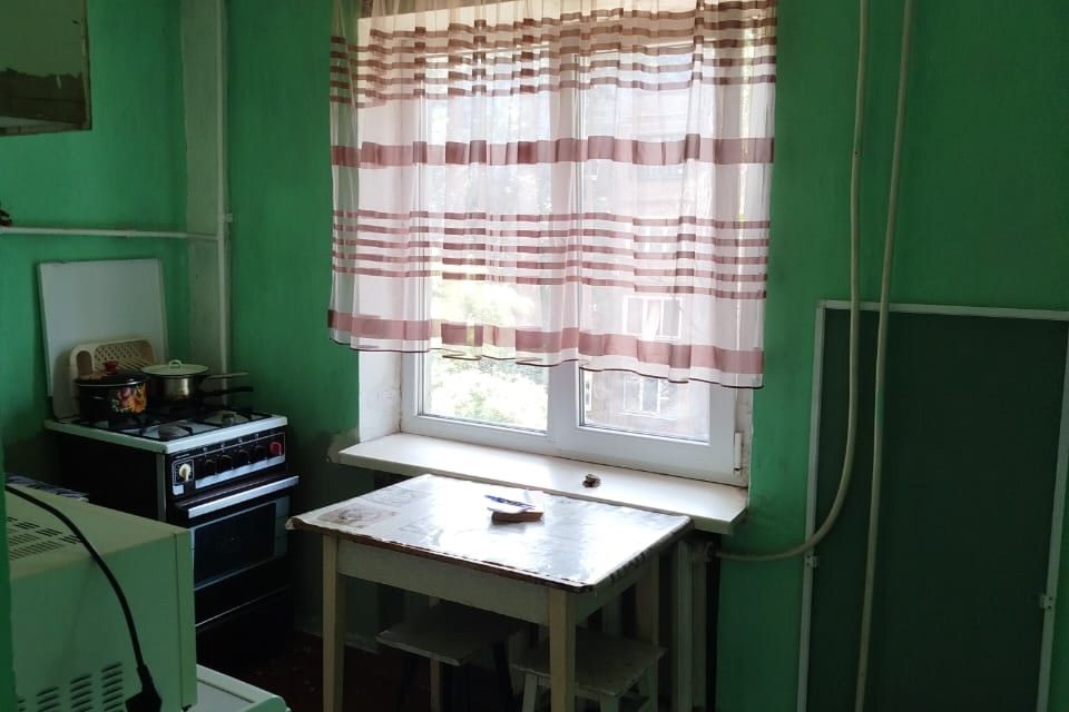 Продаётся 2-комнатная квартира, 42.2 м²