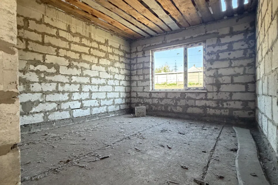 Продаётся 2-этажный дом, 90 м²