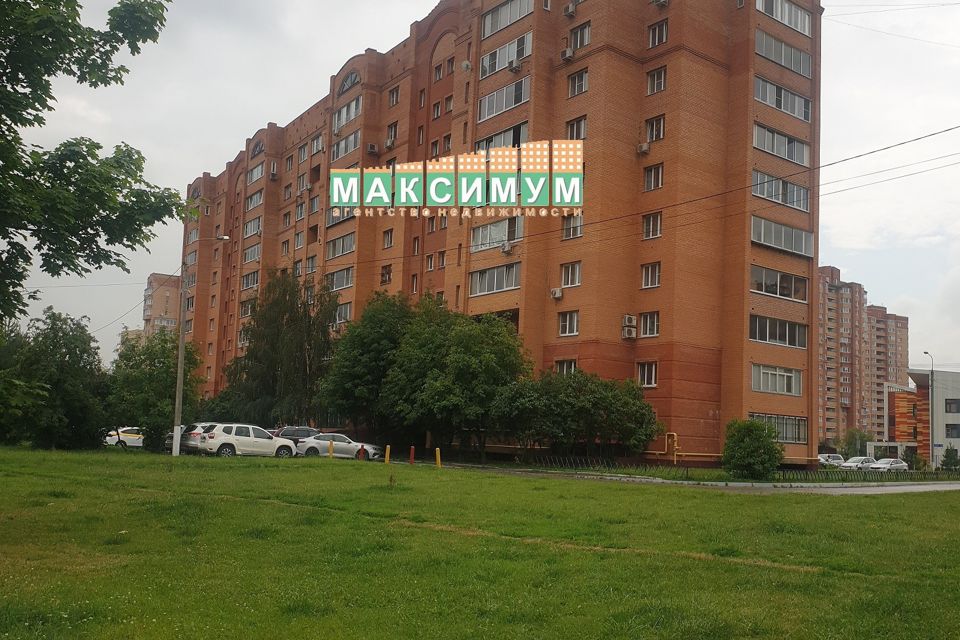 Продаётся 1-комнатная квартира, 50.3 м²