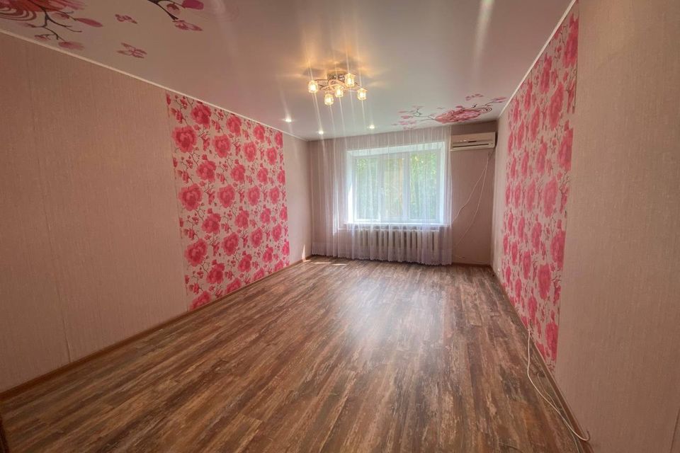 Продаётся 3-комнатная квартира, 69.2 м²