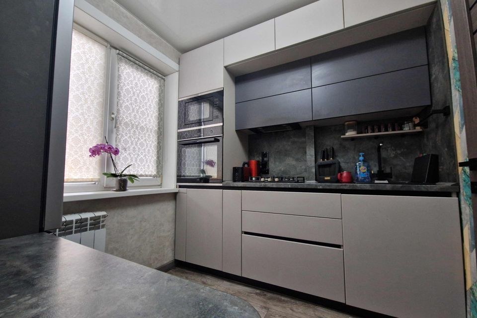 Продаётся 2-комнатная квартира, 46.7 м²