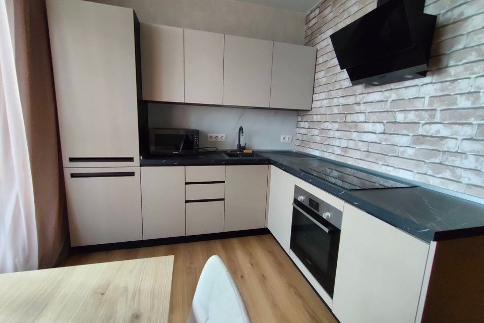 Продаётся 1-комнатная квартира, 38.4 м²