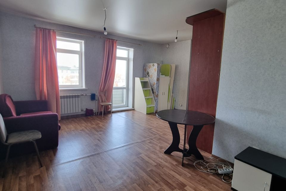 Продаётся 1-комнатная квартира, 33 м²