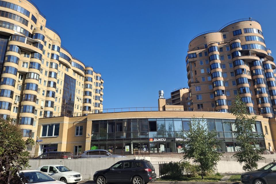 Продаётся 1-комнатная квартира, 49.3 м²