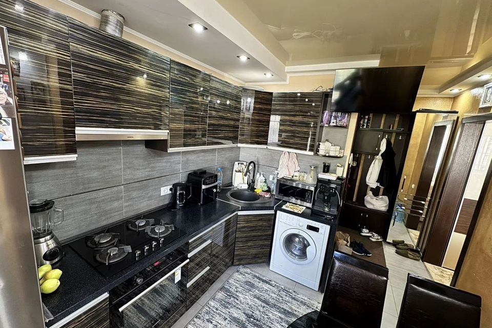 Продаётся 3-комнатная квартира, 74 м²