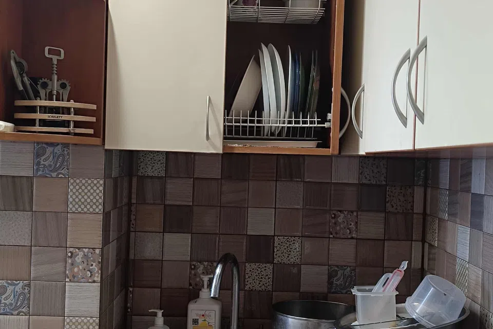 Продаётся 4-комнатная квартира, 78.7 м²