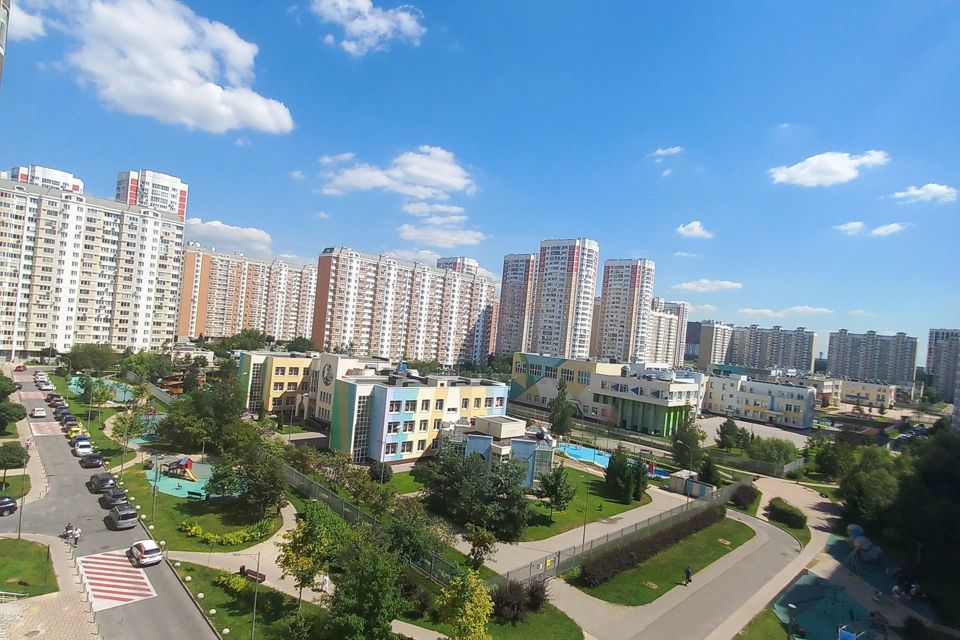 Продаётся 2-комнатная квартира, 56 м²