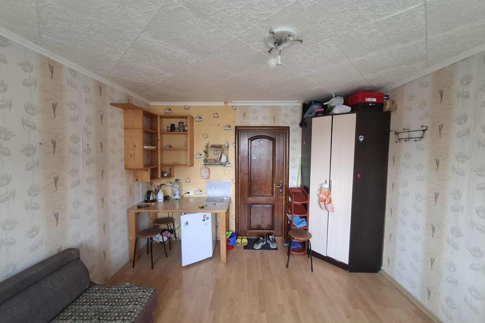 Продаётся комната в 1-комн. квартире, 13.2 м²