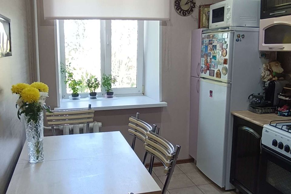 Продаётся 3-комнатная квартира, 59 м²