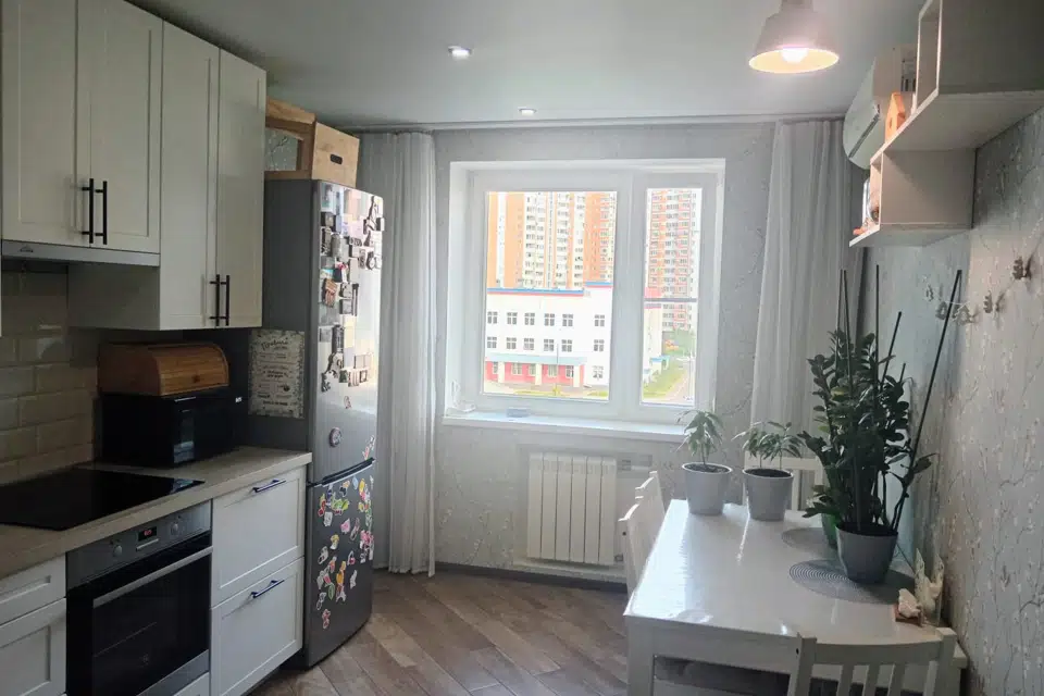 Продаётся 2-комнатная квартира, 58.6 м²