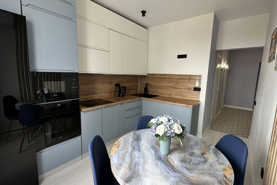 Продаётся 3-комнатная квартира, 76.5 м²