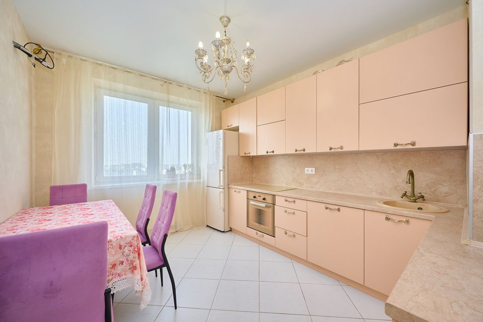 Продаётся 2-комнатная квартира, 64.6 м²