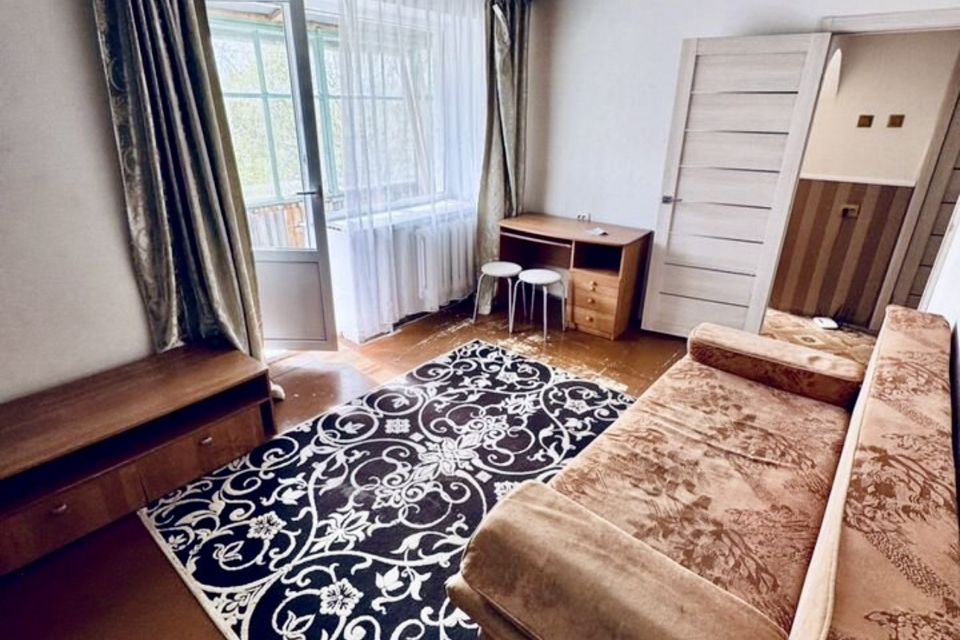 Продаётся 2-комнатная квартира, 40.2 м²