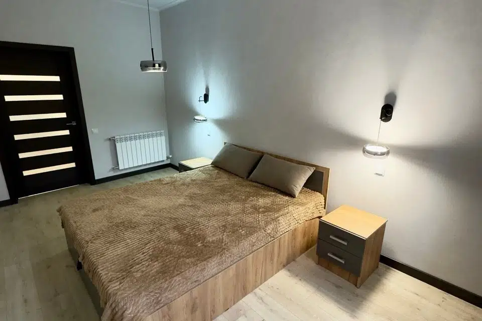 Продаётся 2-комнатная квартира, 80 м²