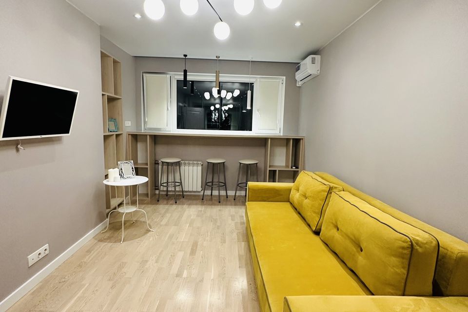 Продаётся 1-комнатная квартира, 37 м²