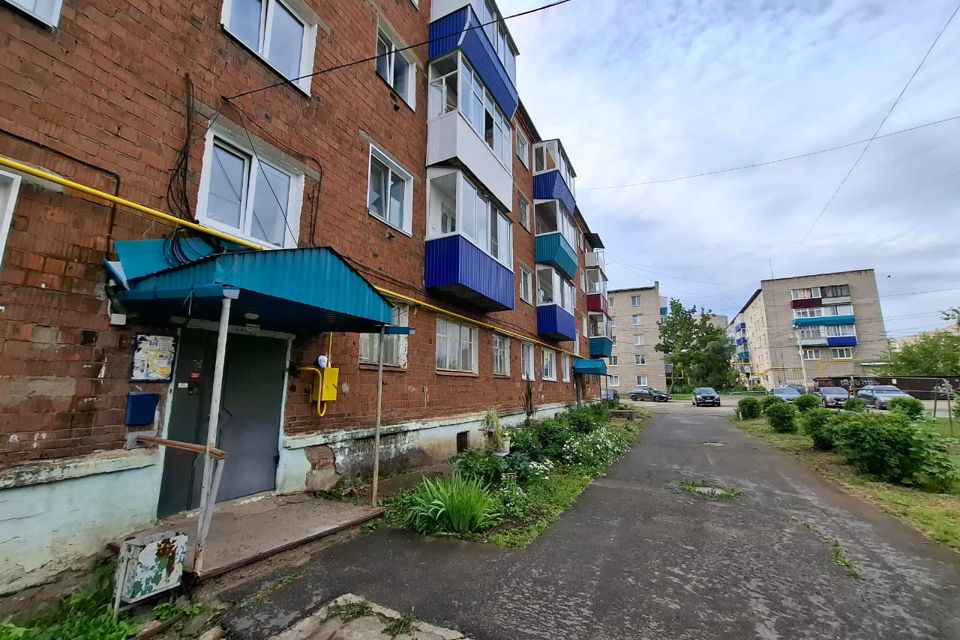 Продаётся 3-комнатная квартира, 40.5 м²