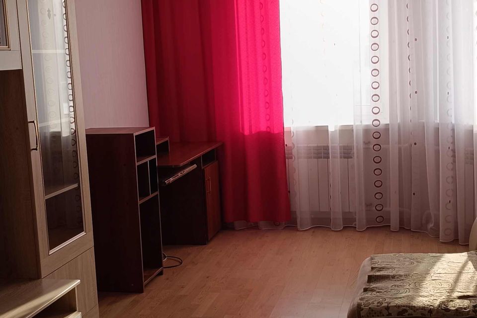 Продаётся 3-комнатная квартира, 69.8 м²