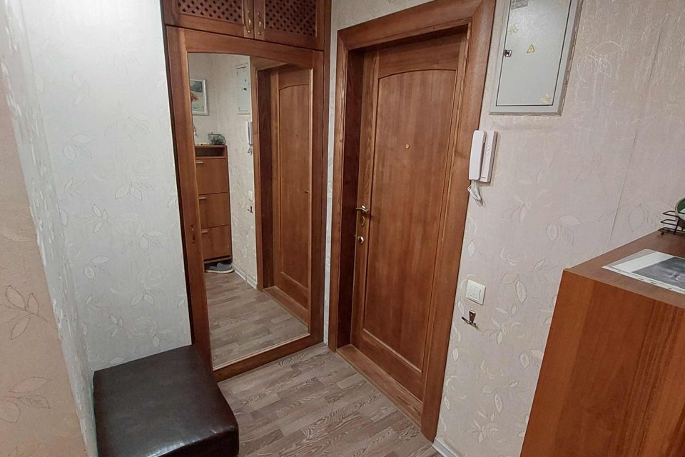 Продаётся 1-комнатная квартира, 37.8 м²