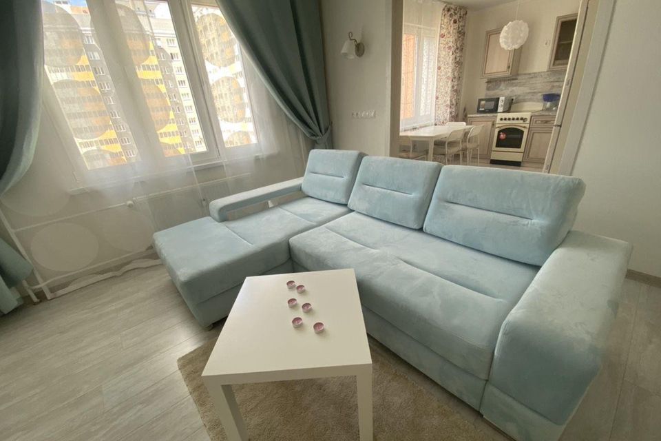 Сдаётся 2-комнатная квартира, 62 м²