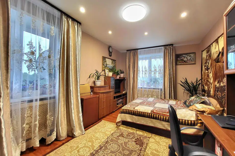 Продаётся 3-комнатная квартира, 77.9 м²